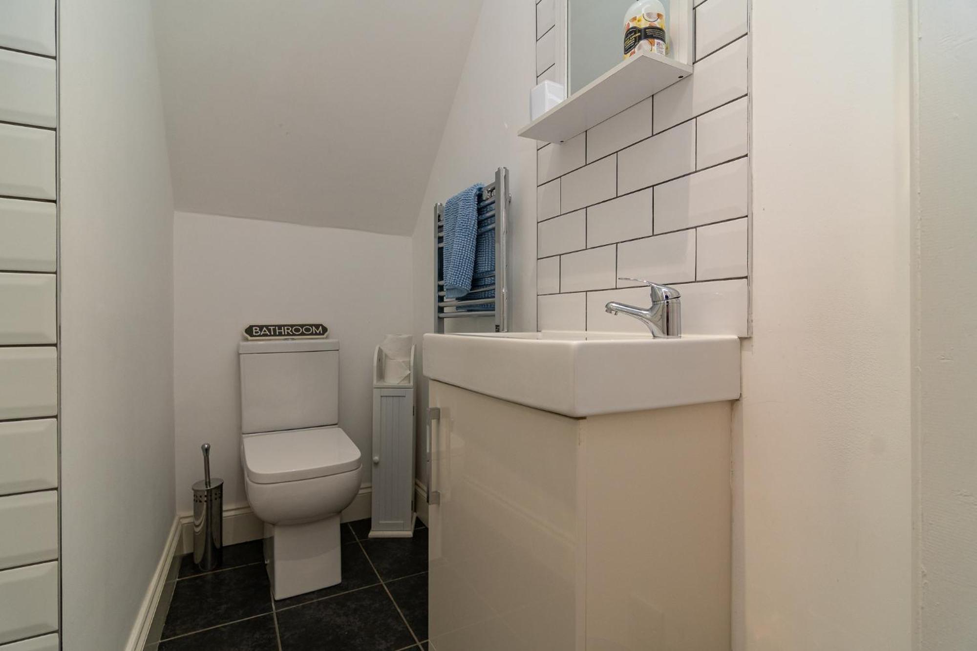 Light Airy 3 Bed Town Cntr Flat 700M To The Beach Bournemouth Bagian luar foto